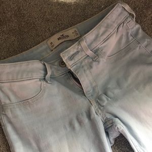 hollister low rise light wash jeans